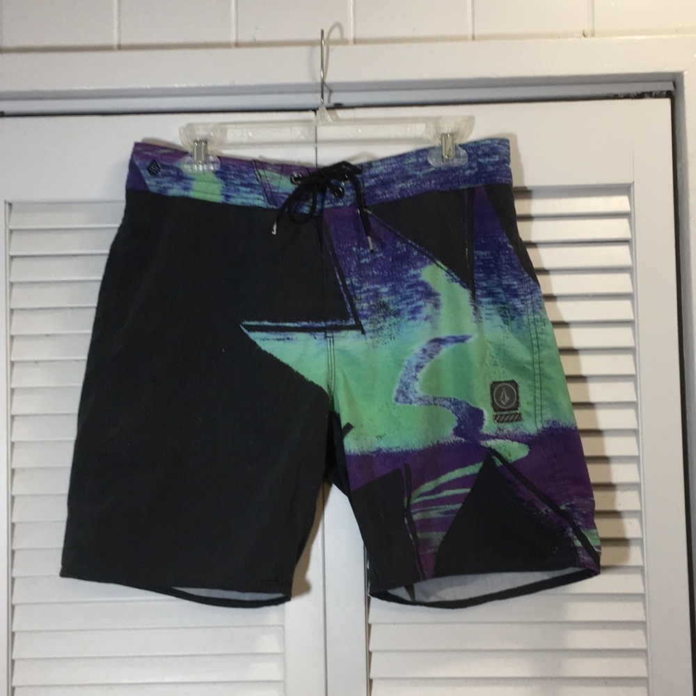 Volcom board shorts